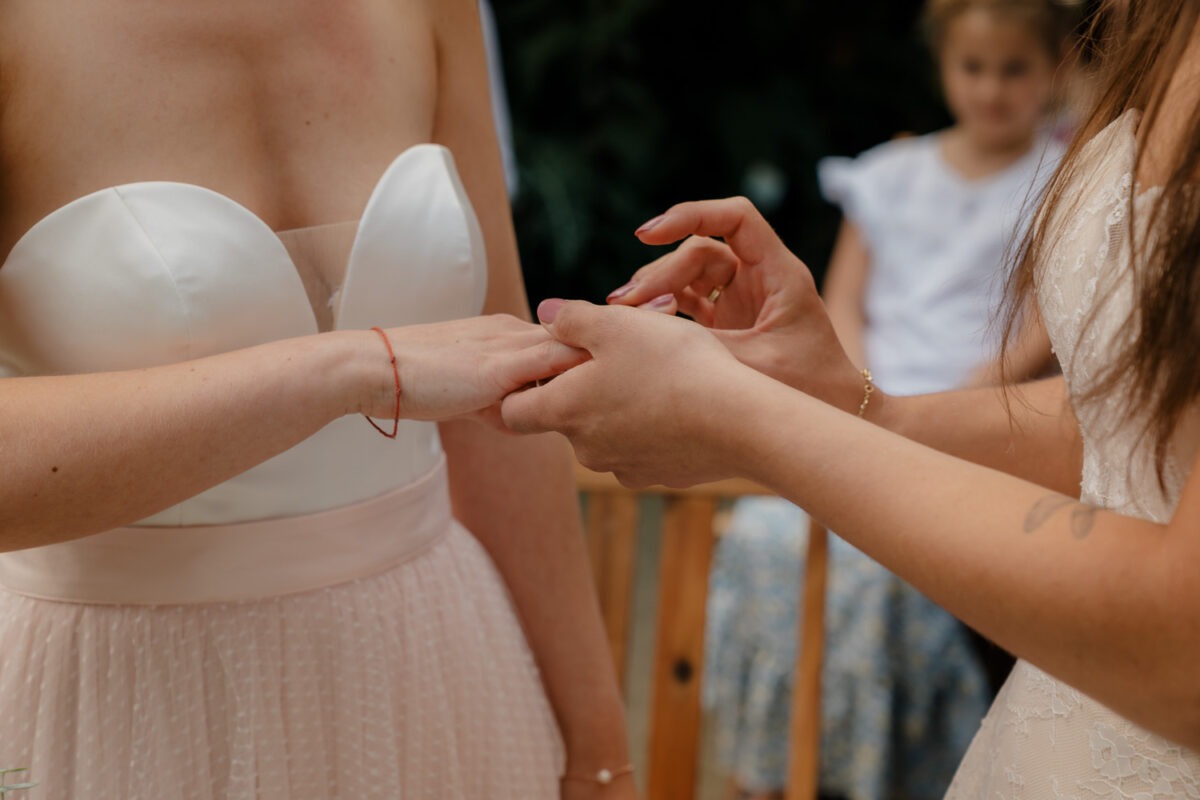 Ringtausch, Botanika, Rhododendronpark Bremen, zwei Bräute, gleichgeschlechtliche Hochzeit