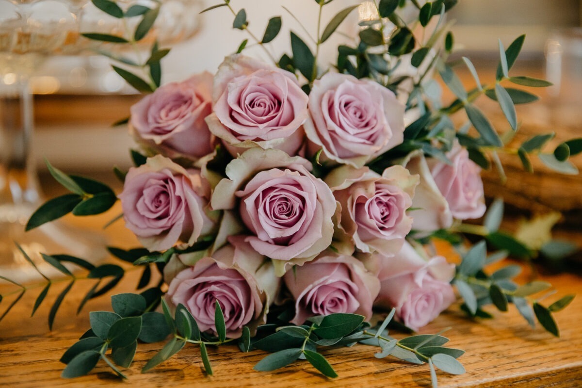 Hochzeitsfotografin Worpswede 5 Brautstrauss Detailaufnahme, rosa Rosen